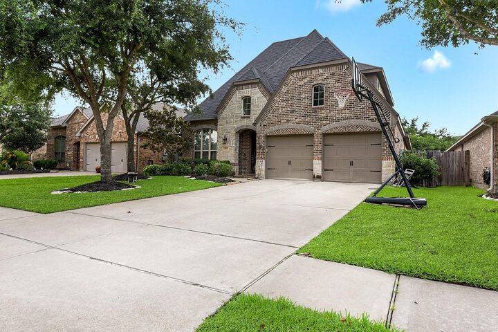 Property Photo:  2911 Helding Park Court  TX 77494 