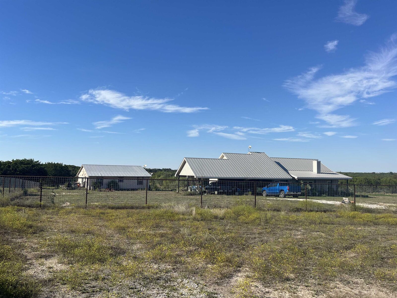 Property Photo:  1000 County Road 203  TX 78611 
