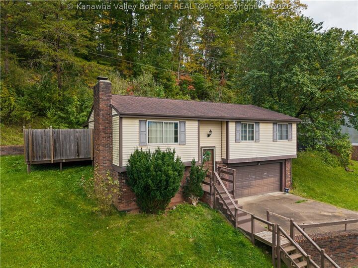 Property Photo:  5007 Howards Fork Drive  WV 25313 