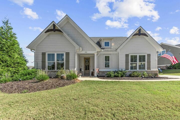 Property Photo: 1061 Hidden Hills Circle GA 30642