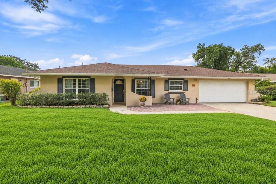 Property Photo: 3020 Greenmount Road FL 32806