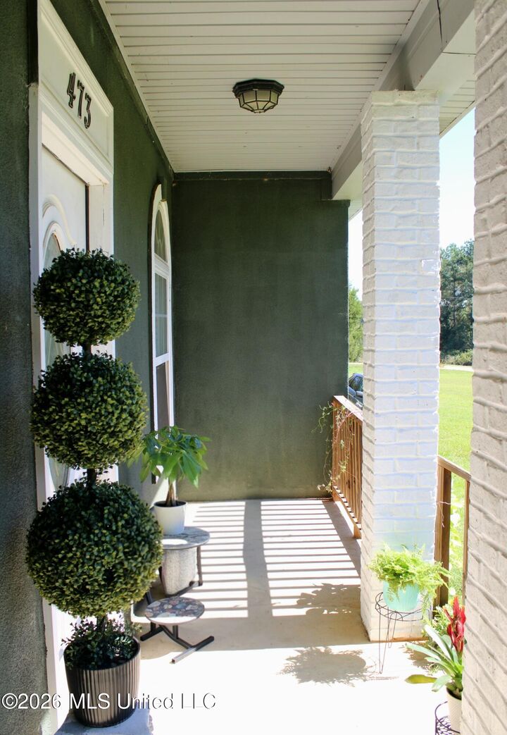 Property Photo:  473 Goss Bunker Hill Road  MS 39429 