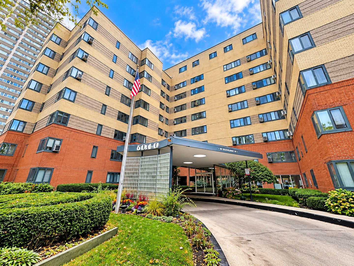Property Photo:  5056 N Marine Drive 1C  IL 60640 