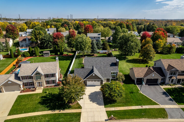 Property Photo:  4766 Chandan Woods Drive  IL 61016 