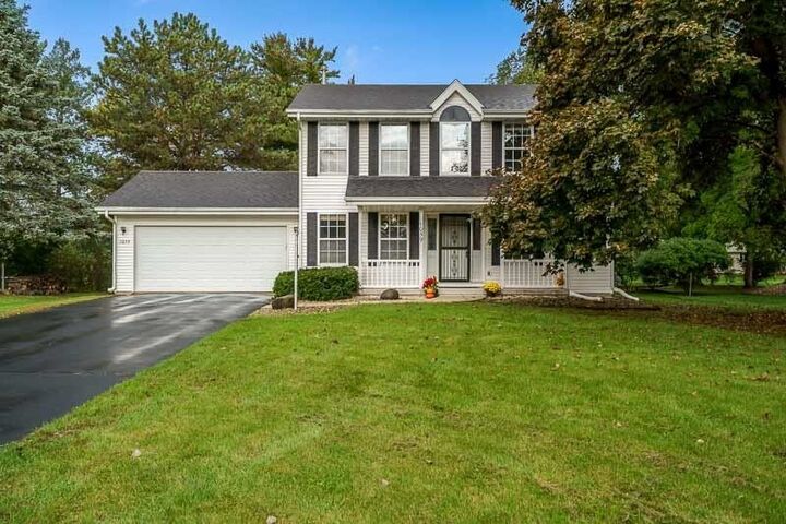 Property Photo:  1059 E Main Street  IL 61072 