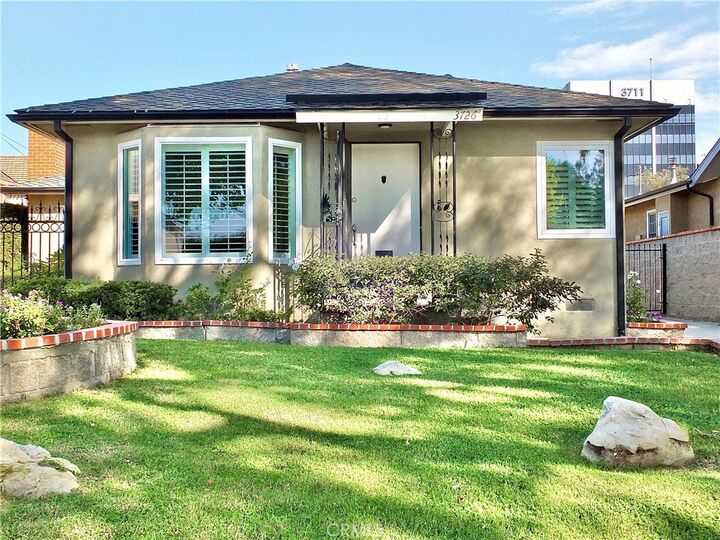 Property Photo: 3726 Weston Place CA 90807