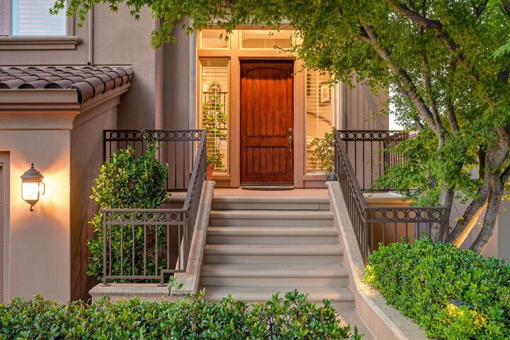 Property Photo:  5317 Bantry Place  CA 95762 