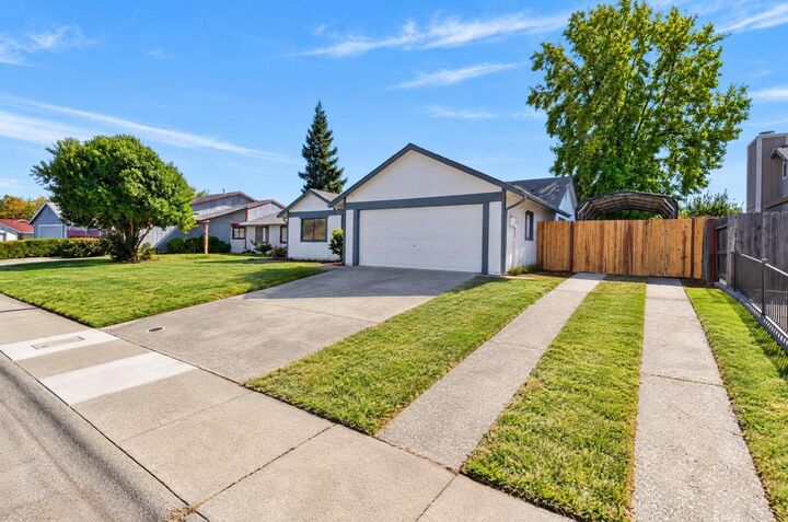 Property Photo:  63 Abbeywood Circle  CA 95823 