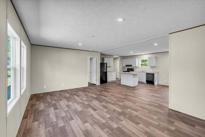 Property Photo: 9397 SR 108 TN 37301