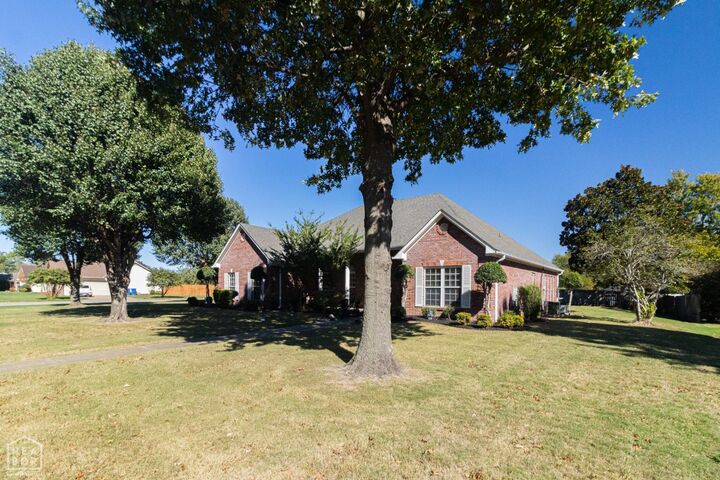 Property Photo:  3700 Lafayette Lane  AR 72404 