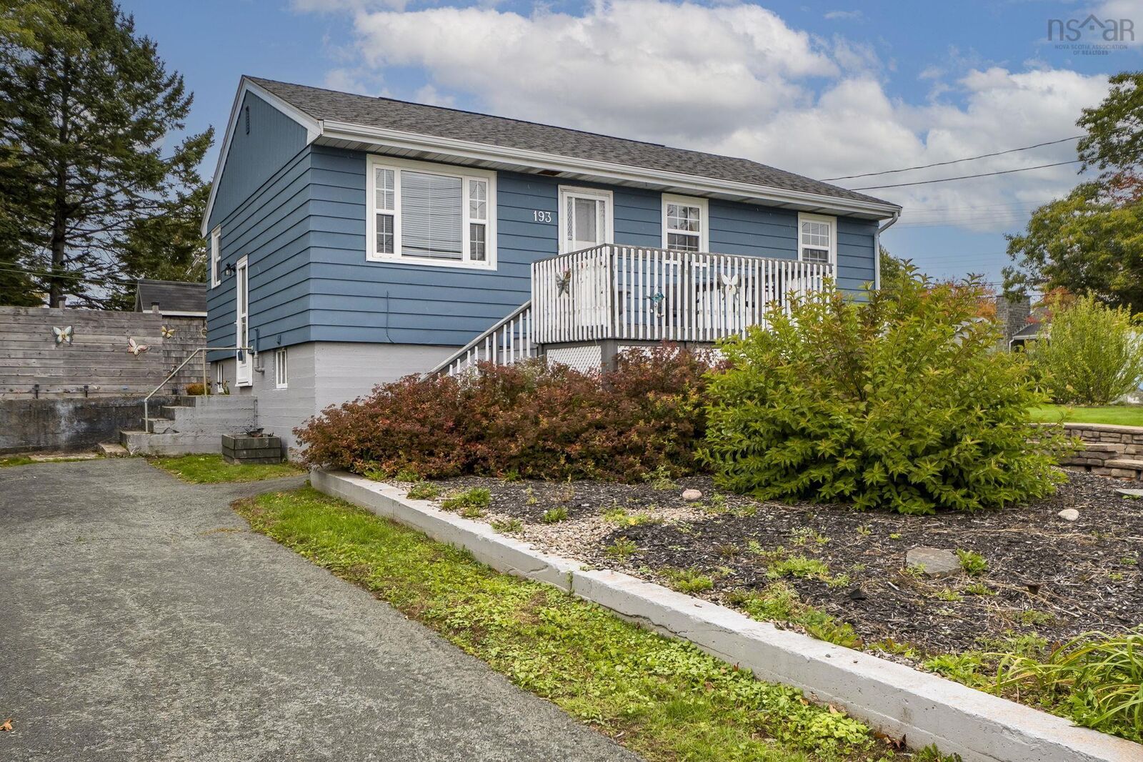 Property Photo:  193 Albro Lake Road  NS B3A 3Z5 