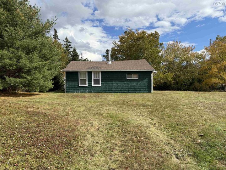 Property Photo:  38 Burke Loop  NS B0N 2M0 