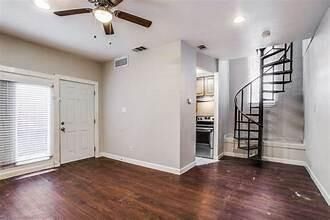 Property Photo:  5114 Bryan Street 8  TX 75206 