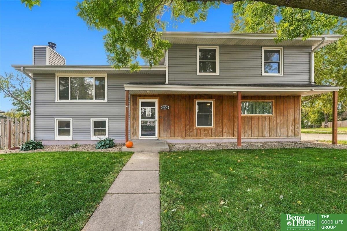 Property Photo:  5604 S 111 Street  NE 68137 