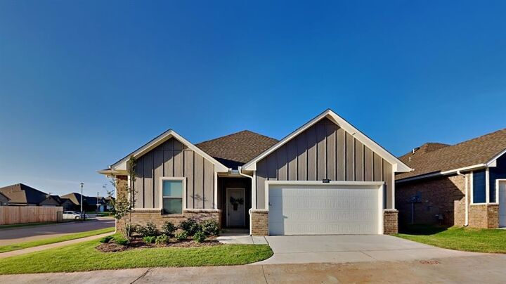 Property Photo:  6800 Labelle Drive  OK 73132 