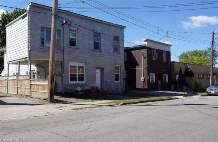 Property Photo:  13 Albert Street  ON L3B 4G1 