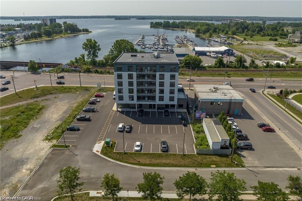 Property Photo: 2 Dundas Street W 303 ON K8P 1A1
