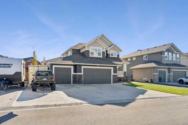 Property Photo: 281 Boulder Creek Crescent SE AB T0J 1X3