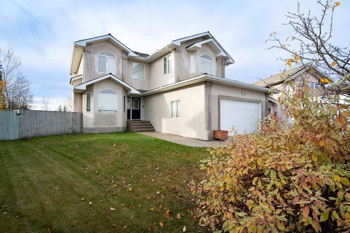 Property Photo:  204 Burton Place  AB T9K 1W4 