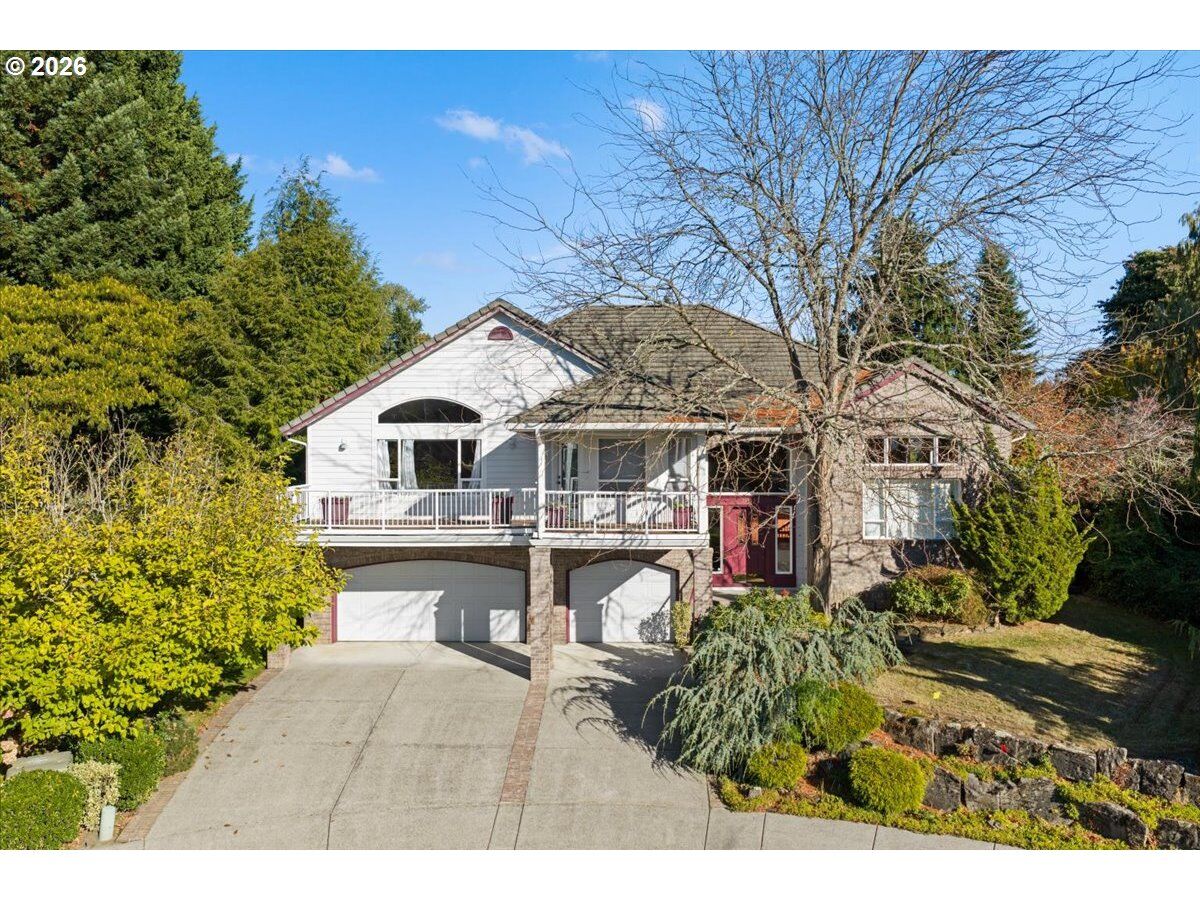 Property Photo:  15513 SE 39th Cir  WA 98683 