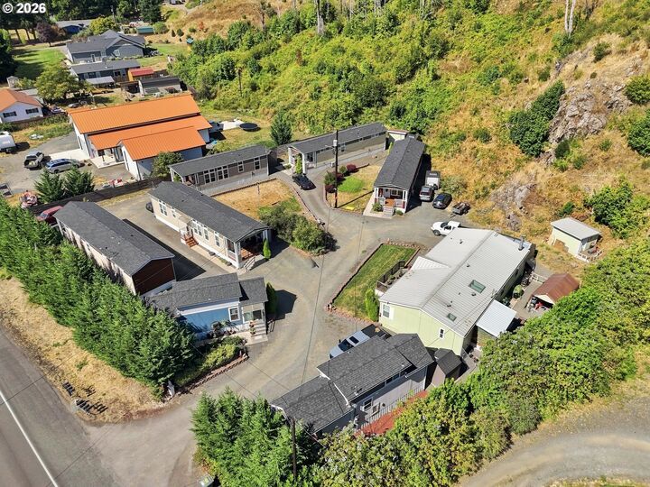 Property Photo:  45161 McKenzie Hwy  OR 97489 