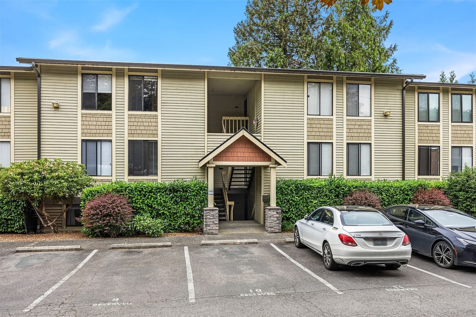 Property Photo:  11801  100th Avenue NE A103  WA 98034 