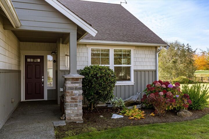 Property Photo: 1325 SW Xavier Drive WA 98277