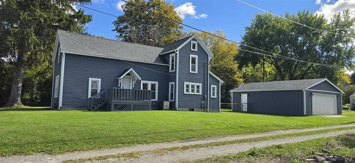 Property Photo:  307 S I Street  IN 47374 