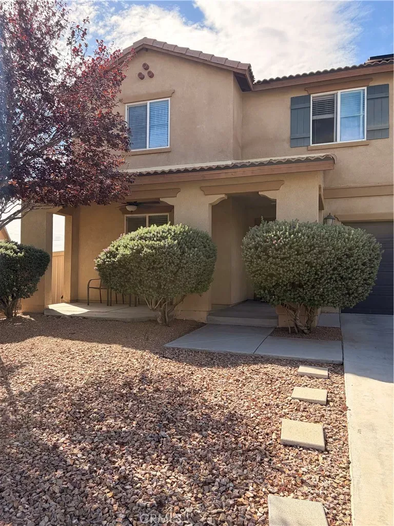 Property Photo:  43109 Sandwest Court  CA 93536 