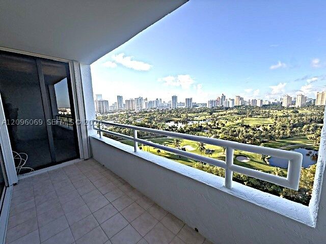Property Photo:  20355 NE 34th Ct 1925  FL 33180 