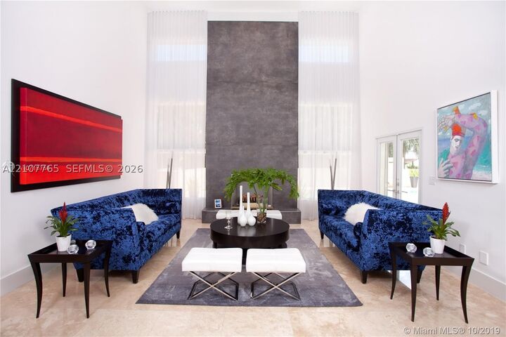 Property Photo:  7103 Mira Flores Ave  FL 33143 