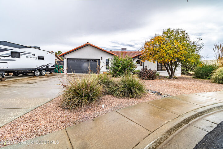 Property Photo: 5042 Chimayo Court NM 87402