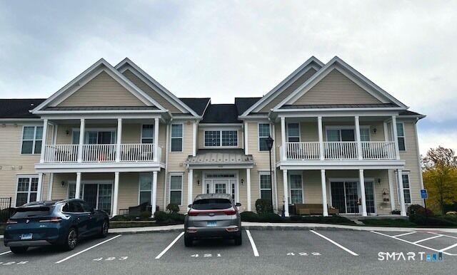 Property Photo:  423 Center Meadow Lane 423  CT 06810 