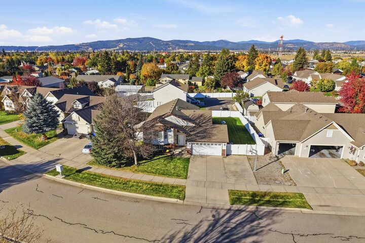 Property Photo: 19223 E 6th Ave WA 99016