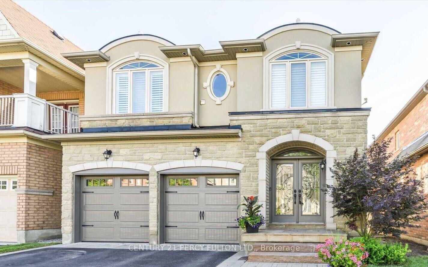 Property Photo:  21 Bowkett Drive  ON L4E 0J7 