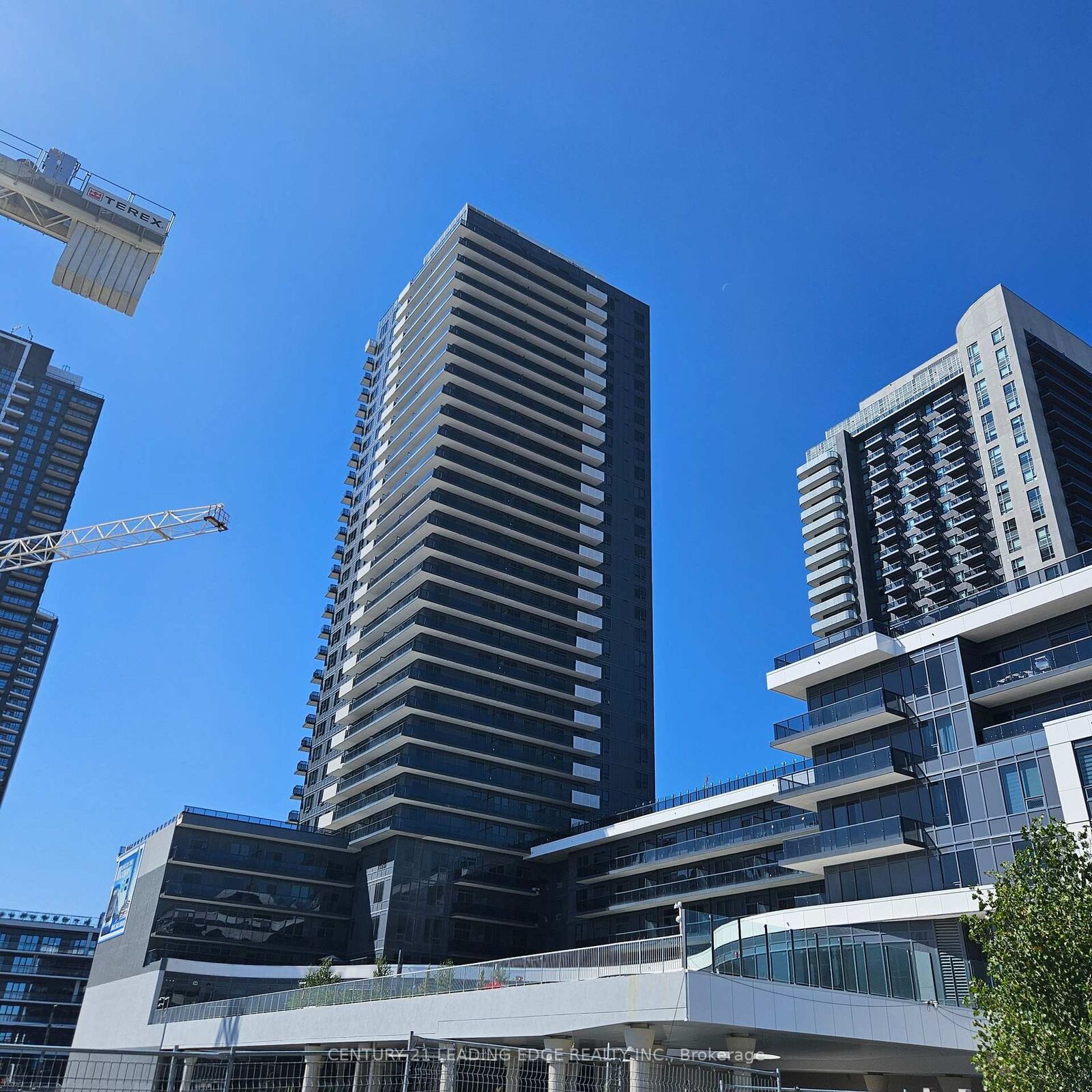 Photo de la propriété: 5105 Hurontario Street 1502 ON L4Z 0C9