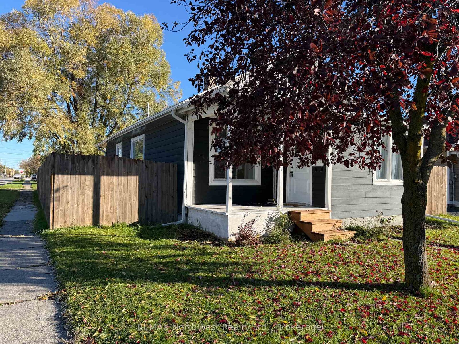 Property Photo:  600 Church Street  ON P9A 1E6 