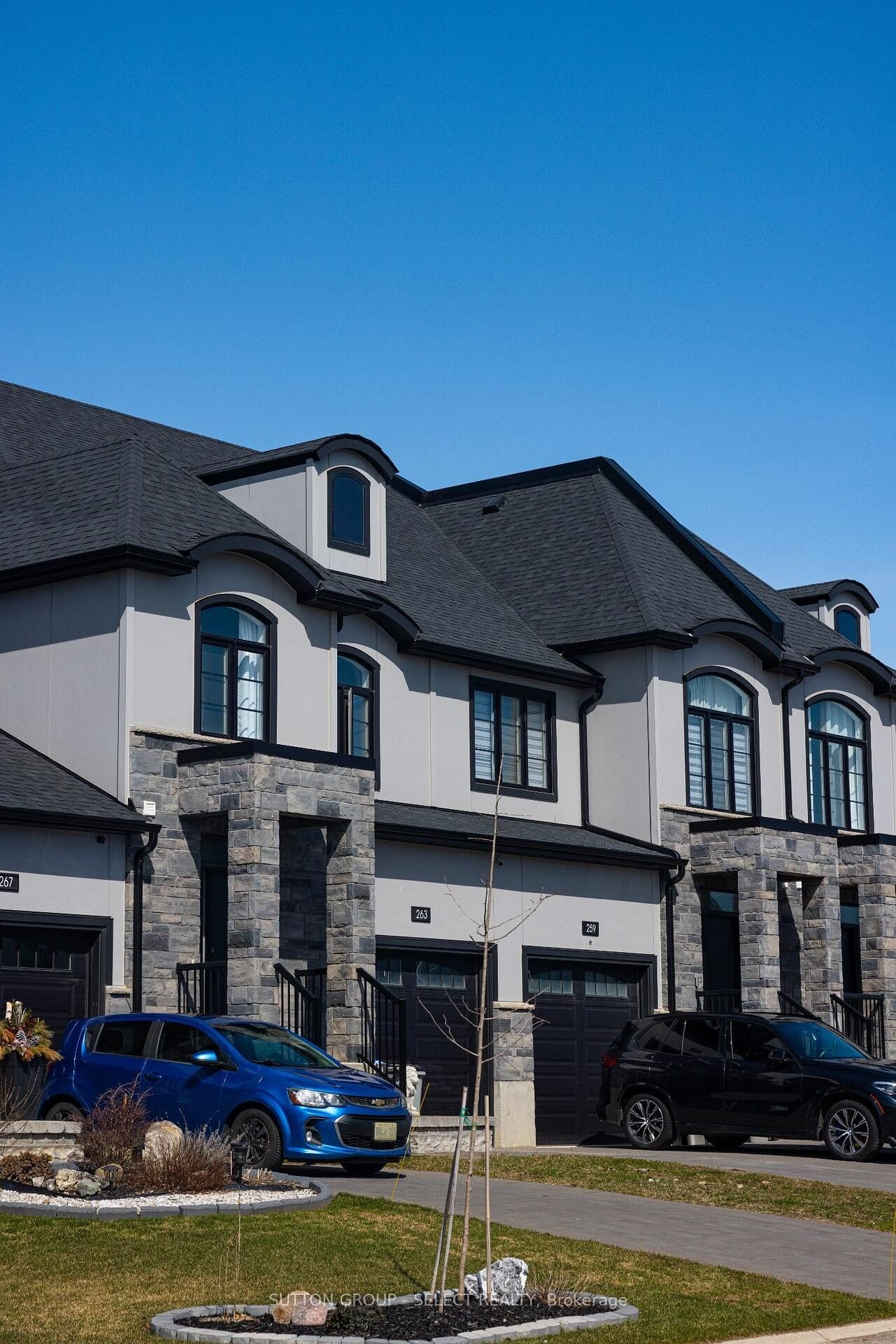 Property Photo:  263 Winlow Way  ON N0L 1R0 