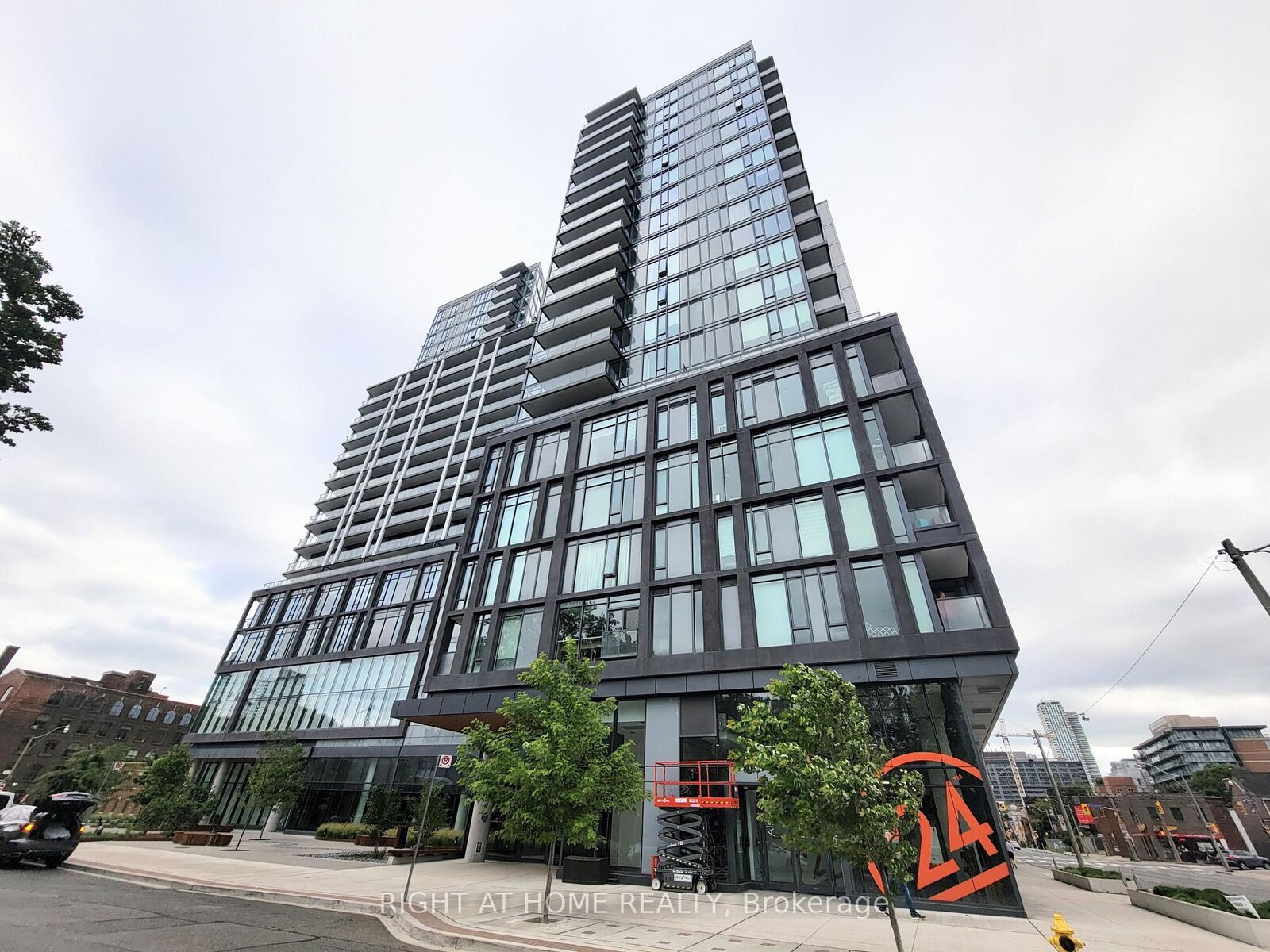 Property Photo:  50 Power Street 917  ON M5A 0V3 