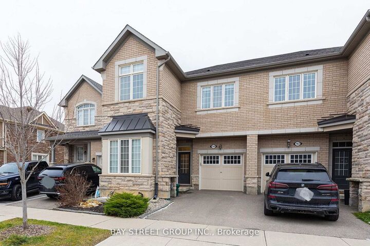 Property Photo: 164 Beaveridge Avenue ON L6H 0M6