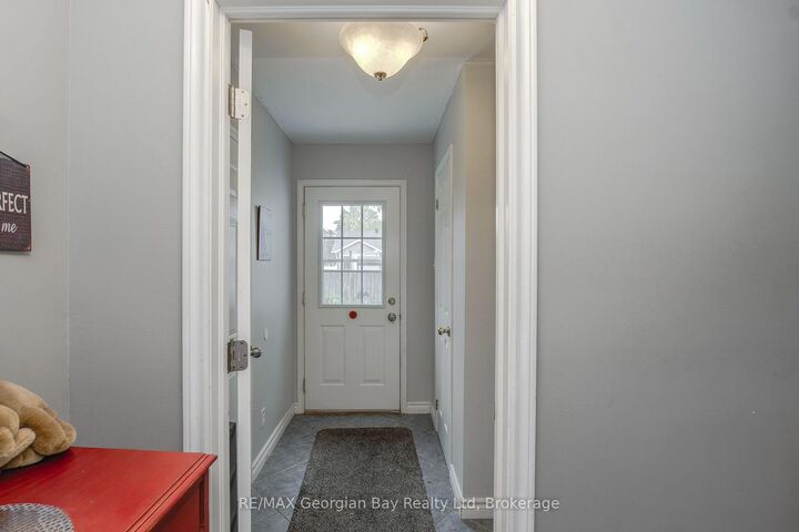 Property Photo:  19 Bridle Road  ON L9M 1J5 