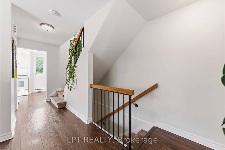 Property Photo:  6722 Jeanne D'Arc Boulevard N B  ON K1C 6E9 