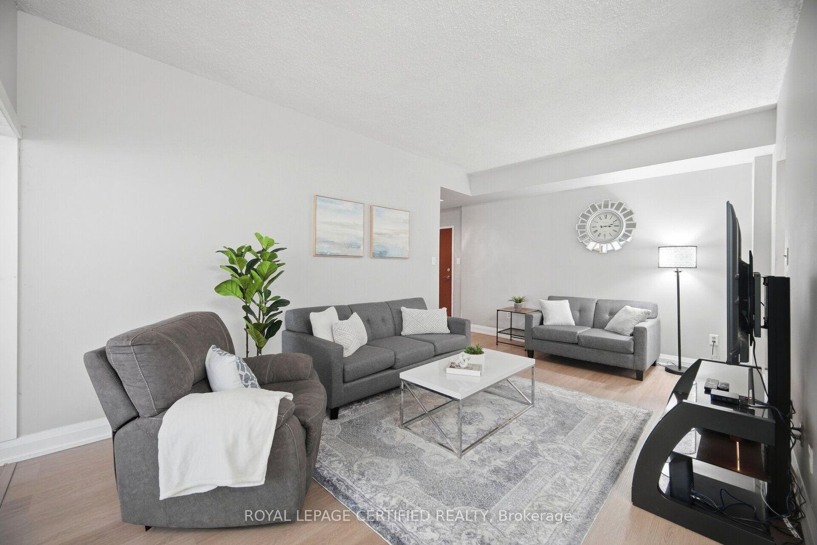 Property Photo:  5 Lisa Street 109  ON L6T 4T4 