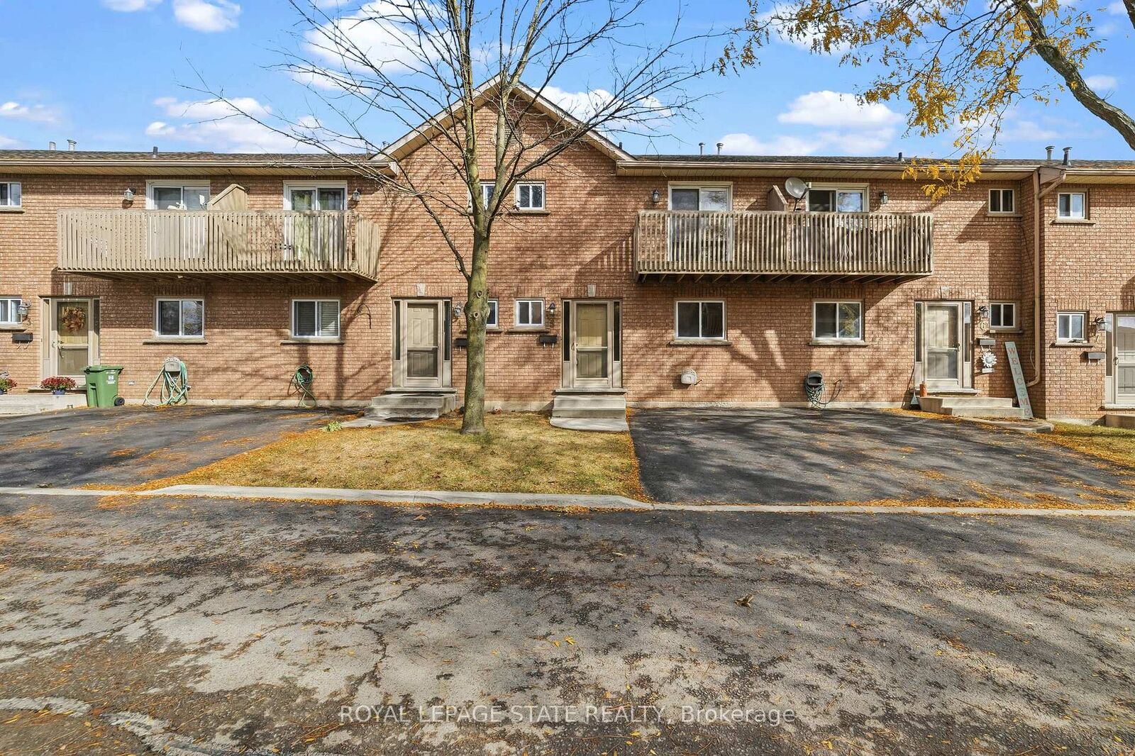 Photo de la propriété:  1475 Upper Gage Avenue 5  ON L8W 1E6 