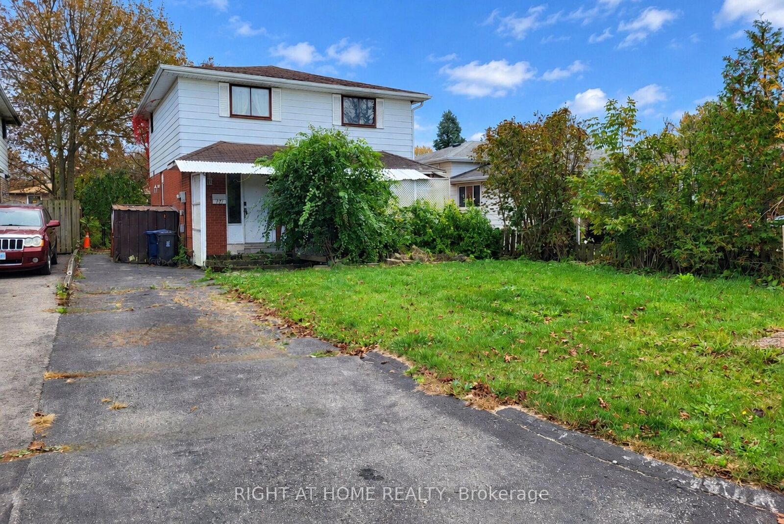 Property Photo:  171 Quetico Court  ON L1J 1E7 