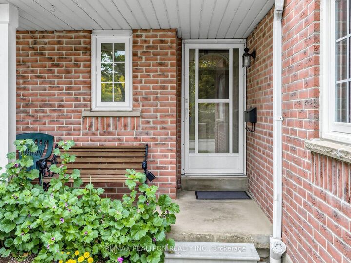 Property Photo:  5305 Glen Erin Drive #2B  ON L5M 5N7 