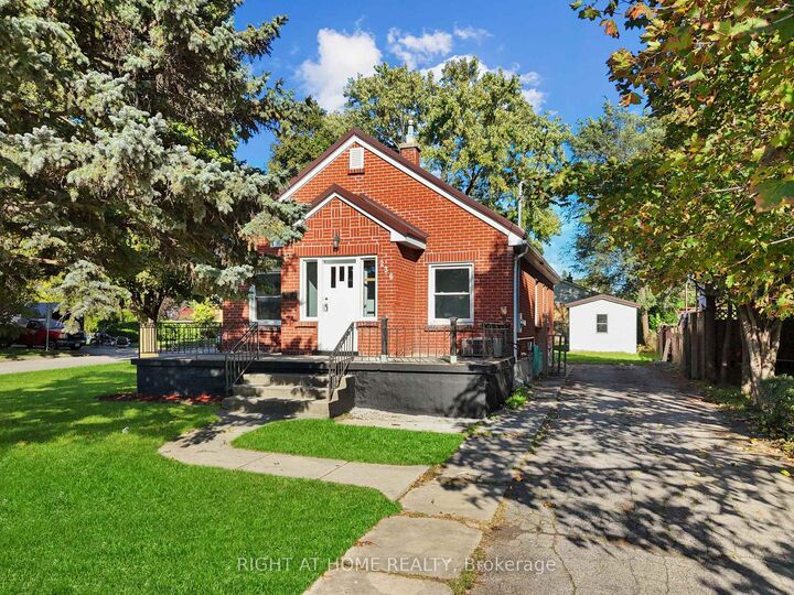 Property Photo:  236 Highbury Avenue N  ON N5Z 2W7 