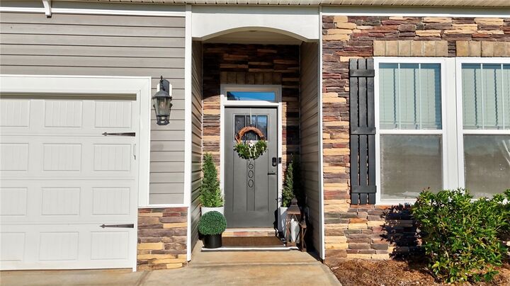 Property Photo:  600 Fern Hollow Trail  SC 29621 