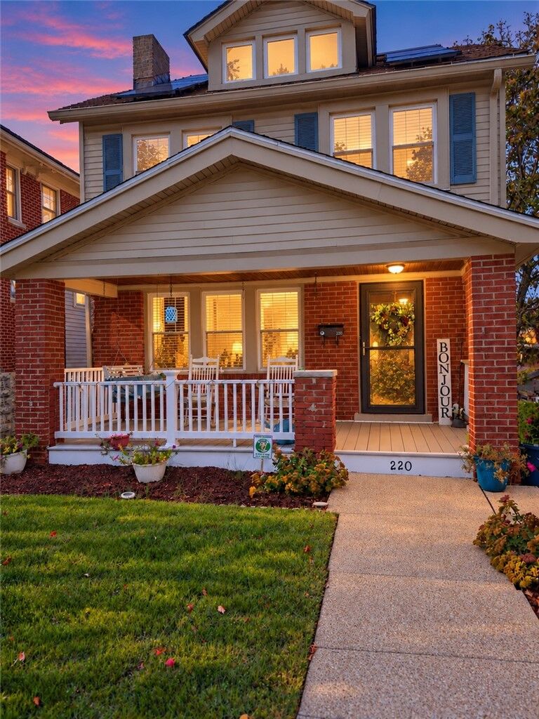 Property Photo:  220 Sieaforth Avenue  PA 15216 