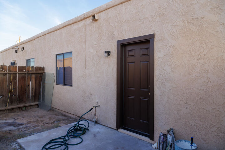 Property Photo:  1945 S 1 Avenue  AZ 85364 